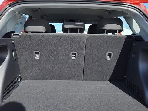 New 2026 Hyundai Kona SE image 18