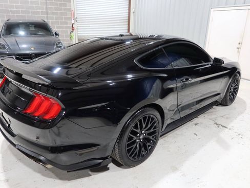 Used 2020 Ford Mustang GT Premium w/ GT Performance Package RWD image 5