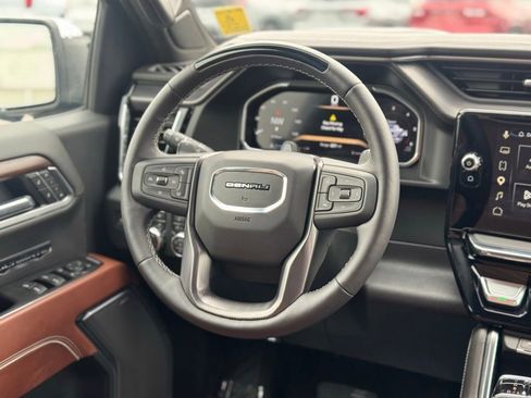 Certified 2026 GMC Sierra 1500 Denali Ultimate AWD/4WD image 13