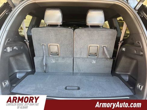 New 2025 Jeep Grand Cherokee L Altitude image 29