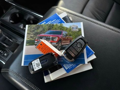 Certified 2022 Ford F150 XLT w/ Equipment Group 302A High image 7