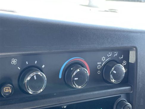 Used 2025 Chevrolet Express 2500 w/ Driver Convenience Package RWD image 15