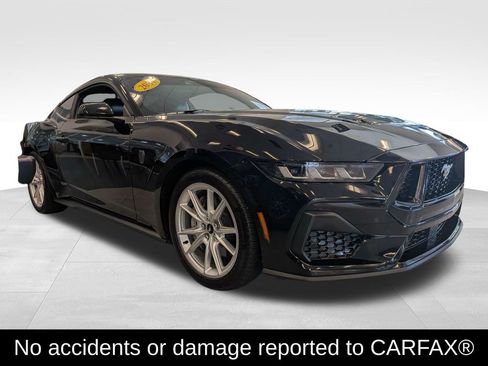 Used 2024 Ford Mustang GT Premium RWD image 2