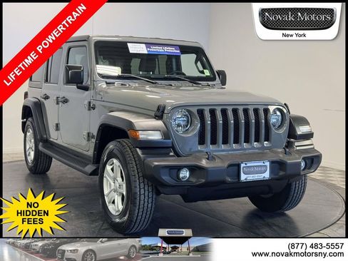 Used 2022 Jeep Wrangler Unlimited Sport AWD/4WD image 1