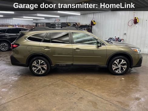 Used 2020 Subaru Outback Limited image 8