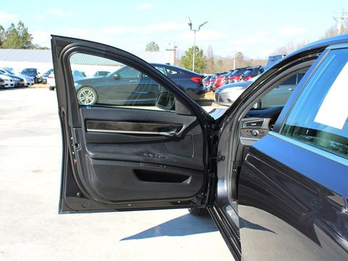 Used 2012 BMW 750Li xDrive 750Li xDrive image 28
