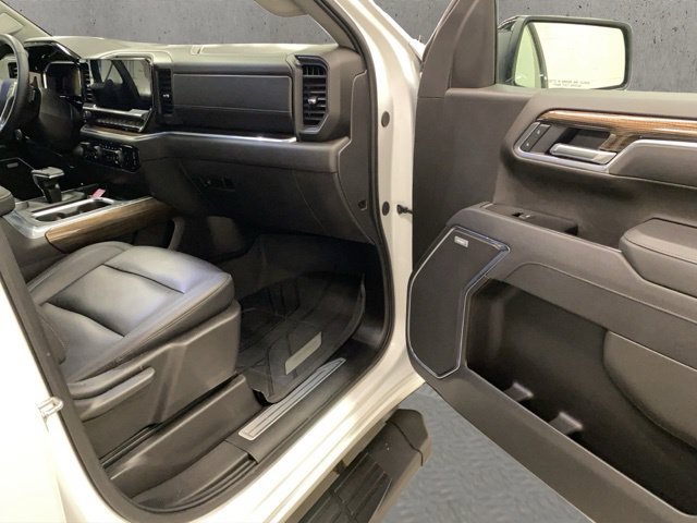 Used 2026 Chevrolet Silverado 1500 RST w/ Convenience Package II AWD/4WD image 20