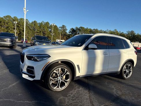 Used 2022 BMW X5 sDrive40i w/ Premium Package image 7