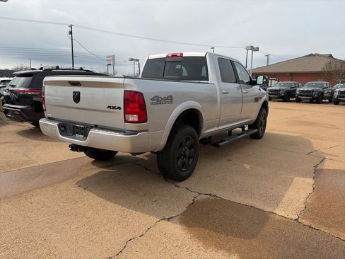 Used 2017 RAM 2500 Big Horn w/ Sport Appearance Group image 4