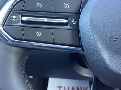 New 2026 Chevrolet Equinox LT w/ Convenience Package II image 16