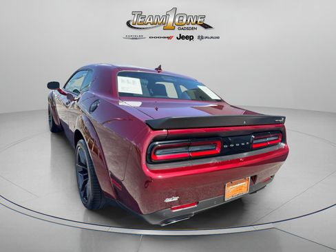 Used 2022 Dodge Challenger R/T Scat Pack RWD image 7