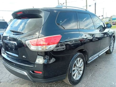 Used 2014 Nissan Pathfinder SL image 5