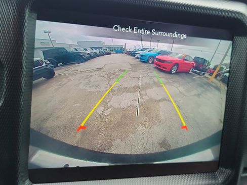 Used 2022 Jeep Wrangler Unlimited Sahara image 20