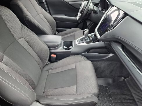 Used 2022 Subaru Outback Premium AWD/4WD image 13