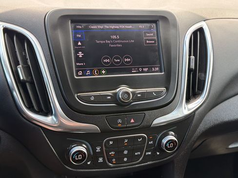 Used 2024 Chevrolet Equinox LT FWD image 21