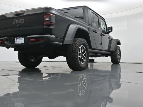 New 2025 Jeep Gladiator Rubicon w/ Convenience Group image 51
