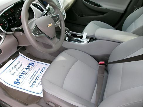 Used 2024 Chevrolet Malibu LS FWD image 12