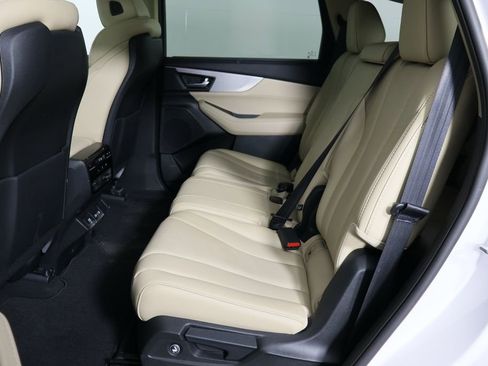 Used 2023 Acura MDX SH-AWD w/ Technology Package image 16