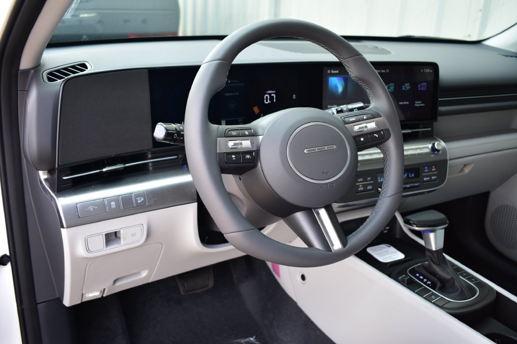 New 2027 Hyundai Kona SEL Sport FWD image 38