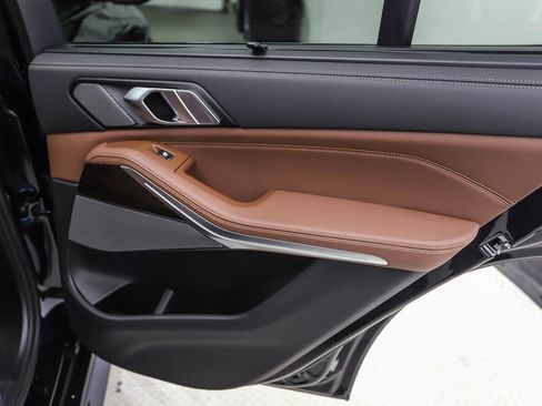 New 2026 BMW X5 xDrive40i w/ Executive Package image 24