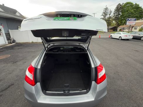Used 2010 Honda Crosstour EX-L image 18