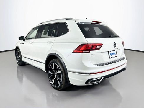 Used 2024 Volkswagen Tiguan SEL R-Line AWD/4WD image 4