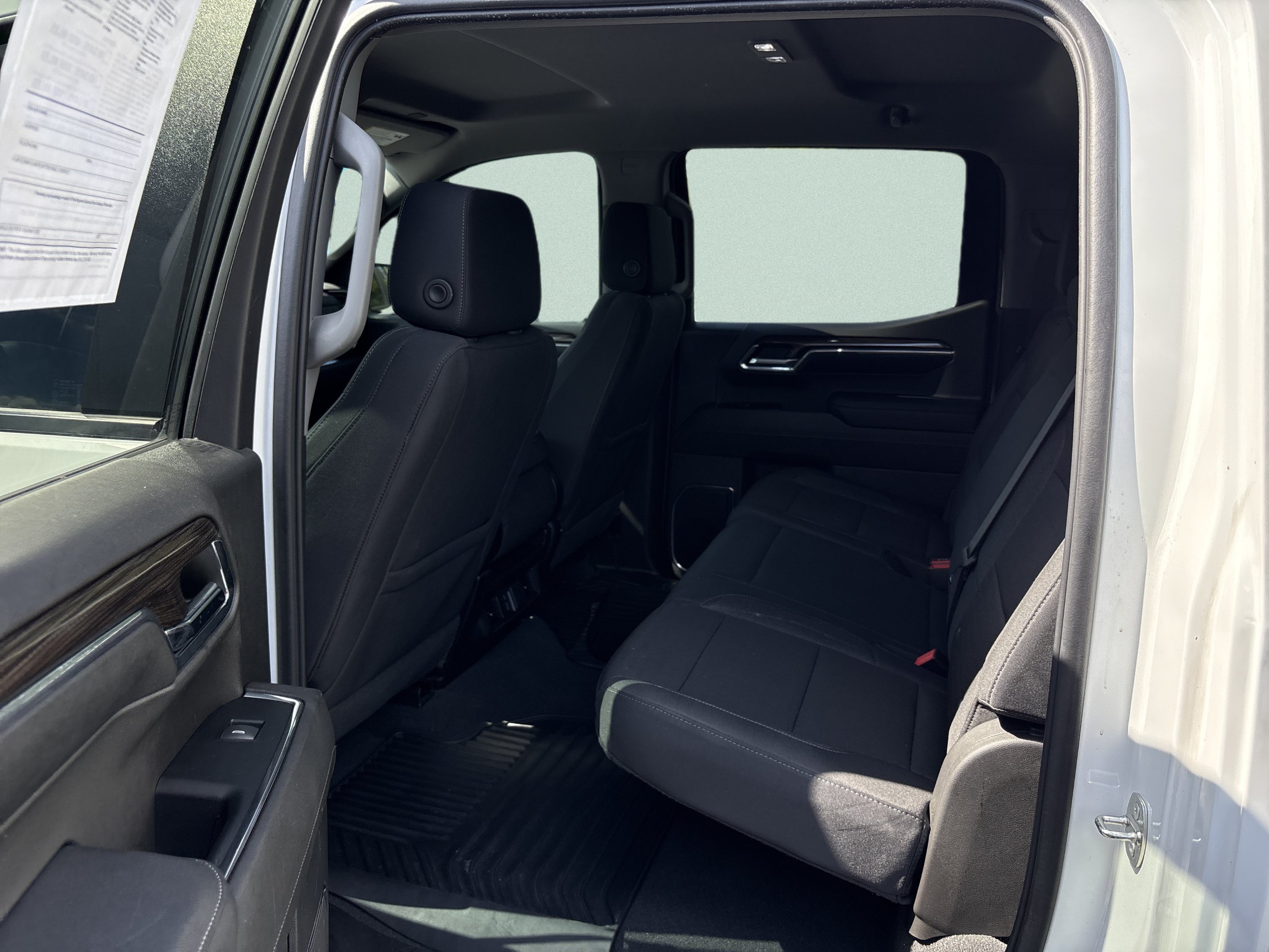 Used 2024 Chevrolet Silverado 1500 LT AWD/4WD image 16
