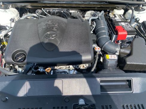 Used 2022 Toyota Avalon Limited w/ Advanced Safety Package FWD image 20