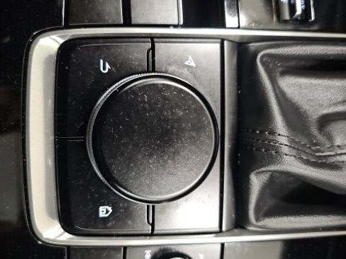 Used 2024 MAZDA MAZDA3 Hatchback w/Premium Plus Pkg image 22