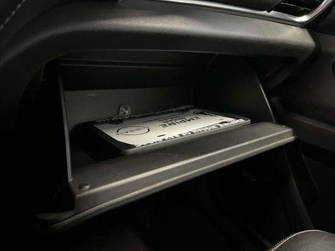 Used 2021 Chevrolet Traverse High Country image 33