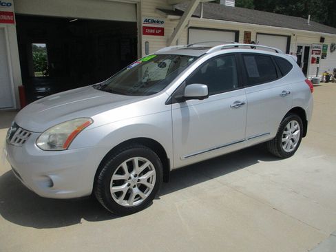 Used 2012 Nissan Rogue SL AWD/4WD image 12