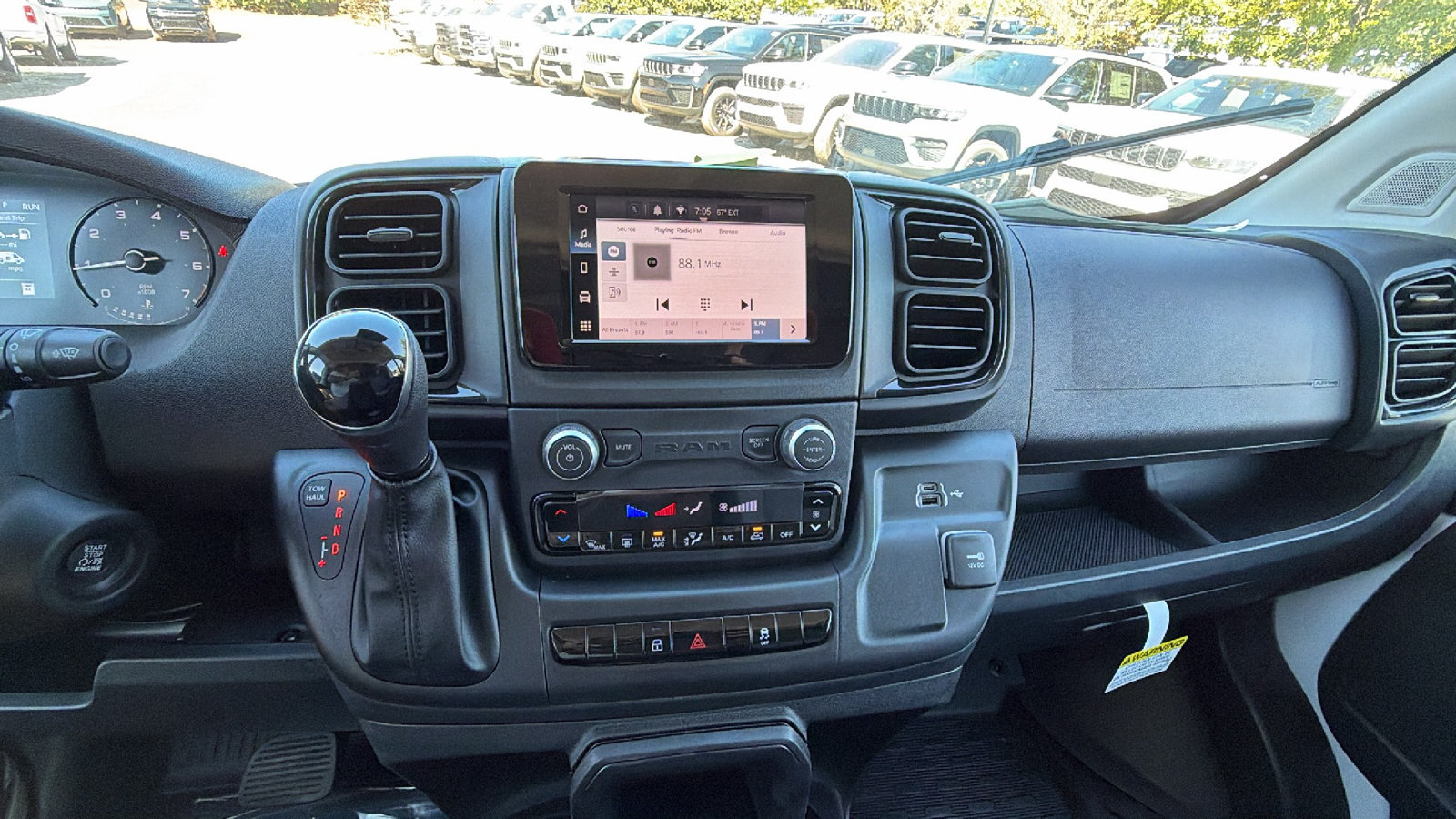 New 2026 RAM ProMaster 1500 w/ Convenience Group FWD image 26