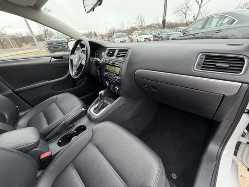 Used 2014 Volkswagen Jetta TDI image 14