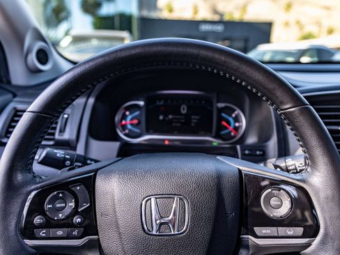 Used 2021 Honda Pilot Special Edition image 18