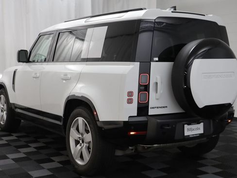 Certified 2026 Land Rover Defender 110 X-Dynamic SE AWD/4WD image 16