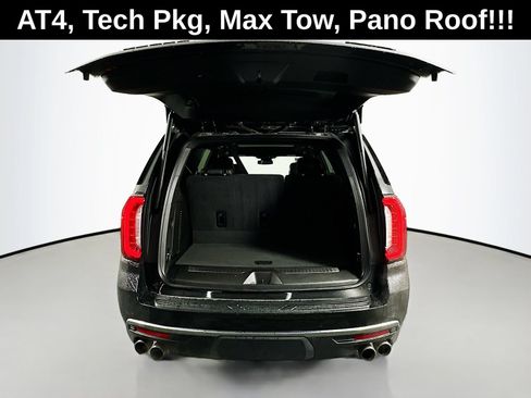 Used 2024 GMC Yukon AT4 w/ Technology Package AWD/4WD image 29