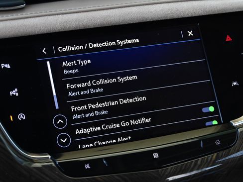 Used 2021 Cadillac XT6 Premium Luxury w/ Platinum Package image 33