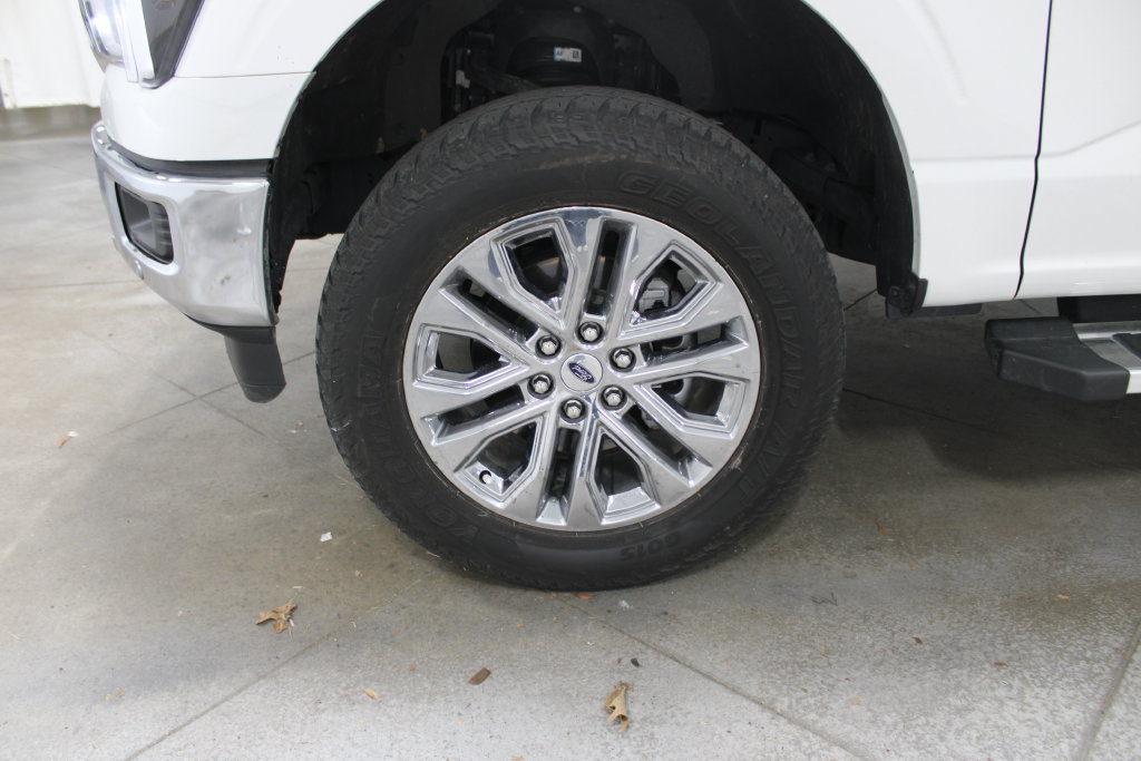 Used 2025 Ford F150 Lariat w/ Equipment Group 502A High AWD/4WD image 12