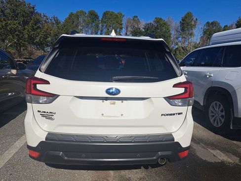 Used 2020 Subaru Forester Limited w/ Popular Package #3 image 6