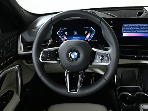 New 2026 BMW X2 xDrive28i w/ Technology Package AWD/4WD image 18