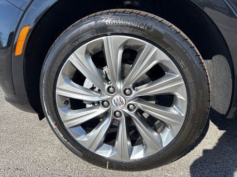 New 2025 Buick Envista Avenir image 28