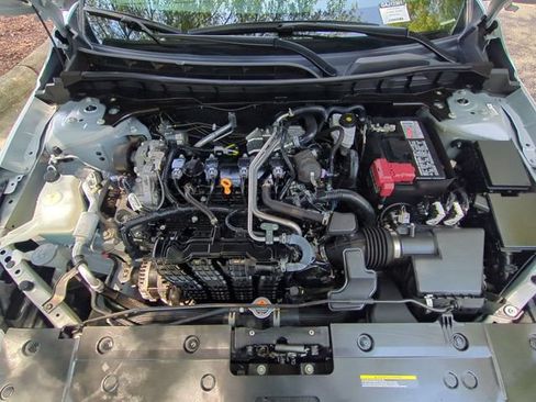 Used 2024 Nissan Altima 2.5 S FWD image 36