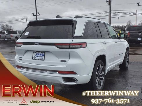 New 2023 Jeep Grand Cherokee Overland image 3