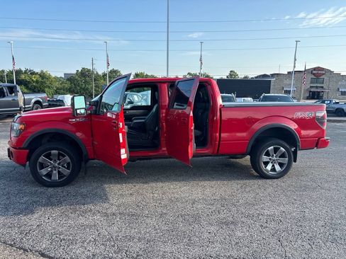 Used 2014 Ford F150 FX4 w/ Equipment Group 402A Luxury AWD/4WD image 4