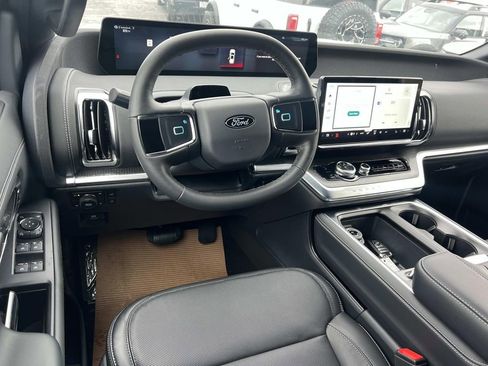 New 2026 Ford Expedition Max Platinum w/ Stealth Appearance Package image 16