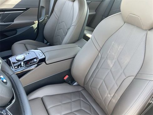 New 2025 BMW 530i image 20