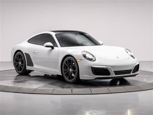 Used 2018 Porsche 911 Carrera RWD image 7