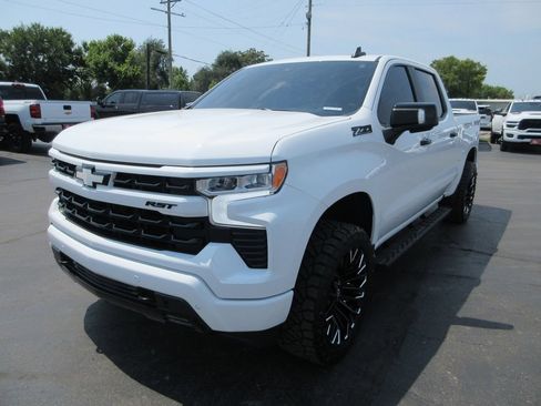 Used 2026 Chevrolet Silverado 1500 RST w/ RST All Star Premium Package AWD/4WD image 10