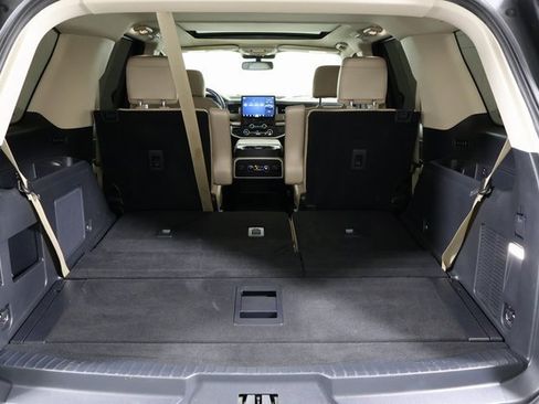 Used 2022 Ford Expedition Limited image 16