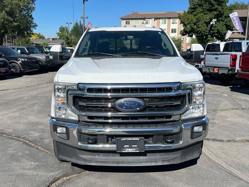 Used 2021 Ford F350 Lariat w/ Lariat Value Package AWD/4WD image 4